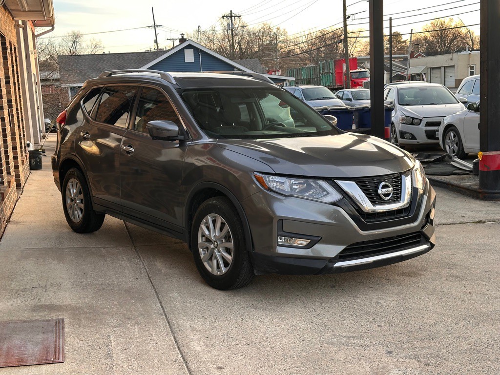 2017 Nissan Rogue Image 4