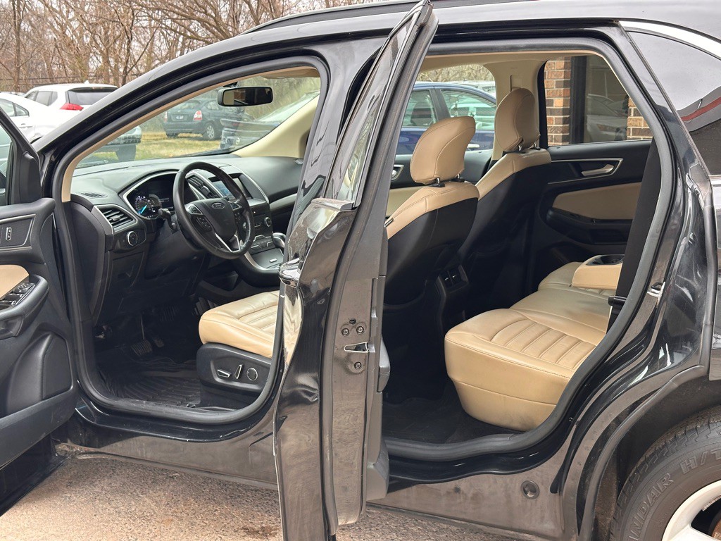 2015 Ford Edge Image 7