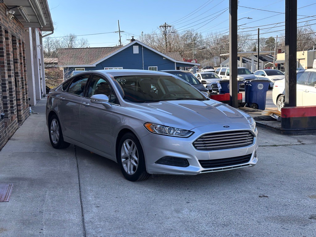 2014 Ford Fusion Image 4