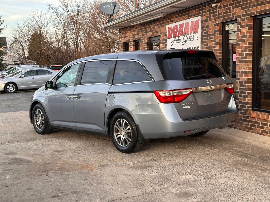 2012 Honda Odyssey Image 5