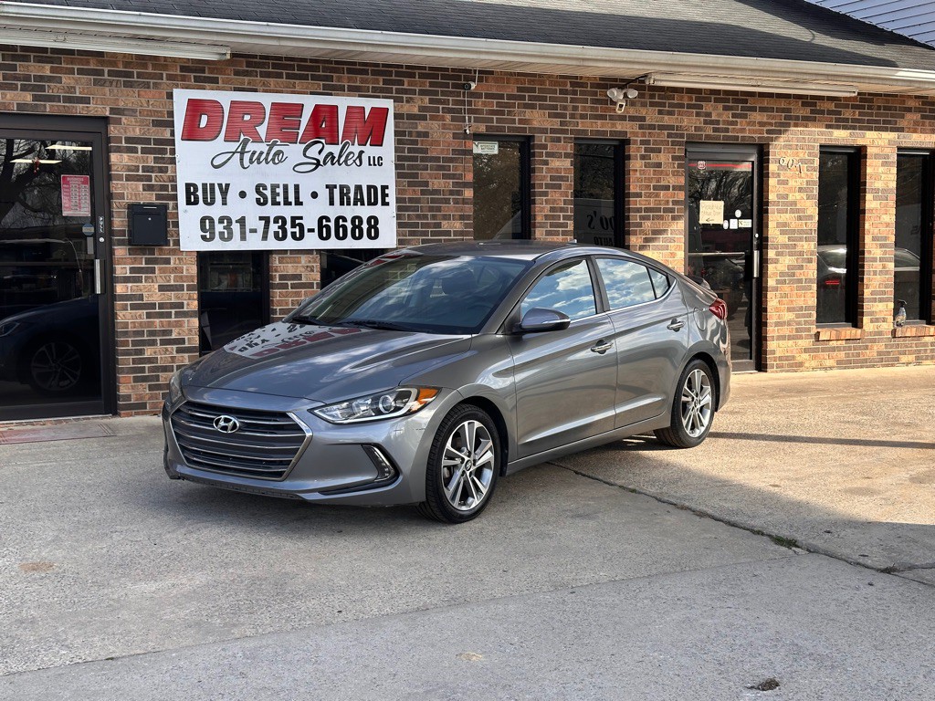 2017 Hyundai Elantra Image 2