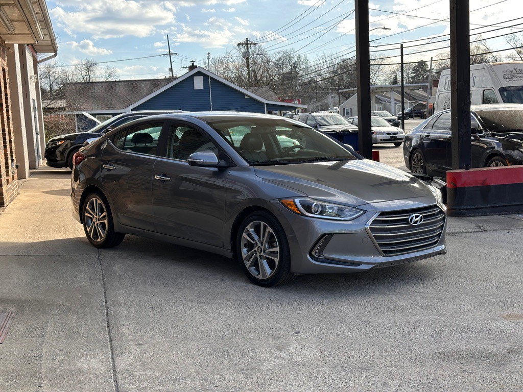 2017 Hyundai Elantra Image 4