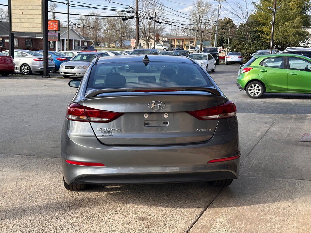 2017 Hyundai Elantra Image 6