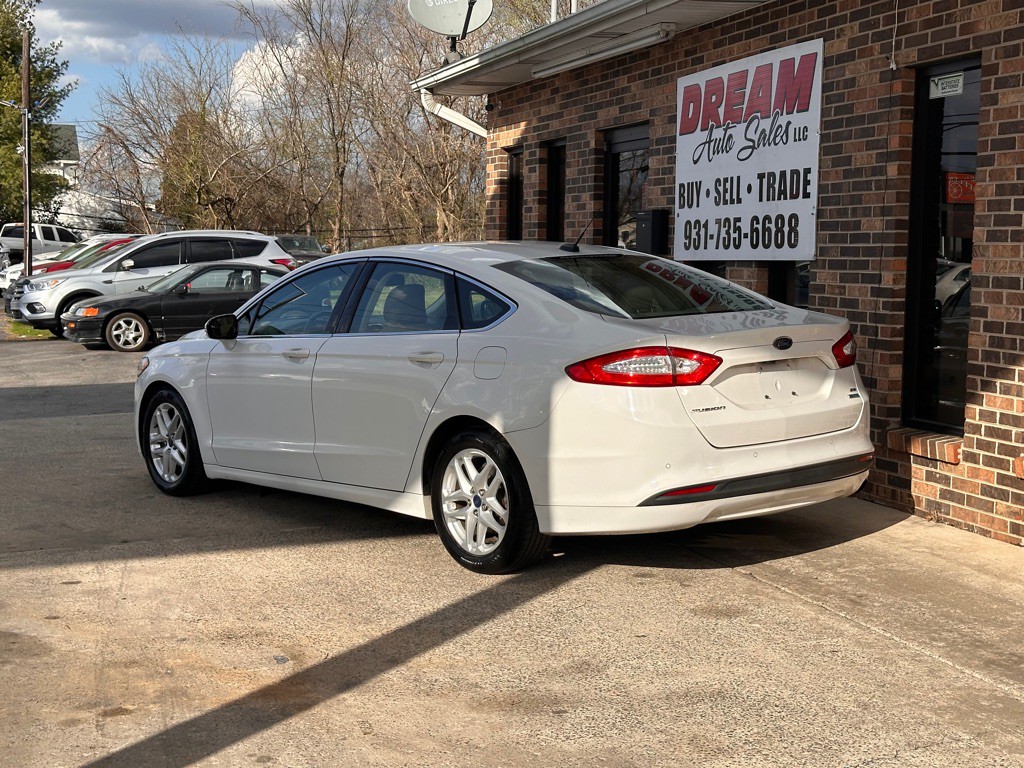 2016 Ford Fusion Image 5