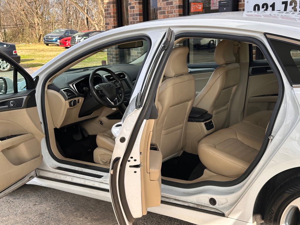 2016 Ford Fusion Image 7