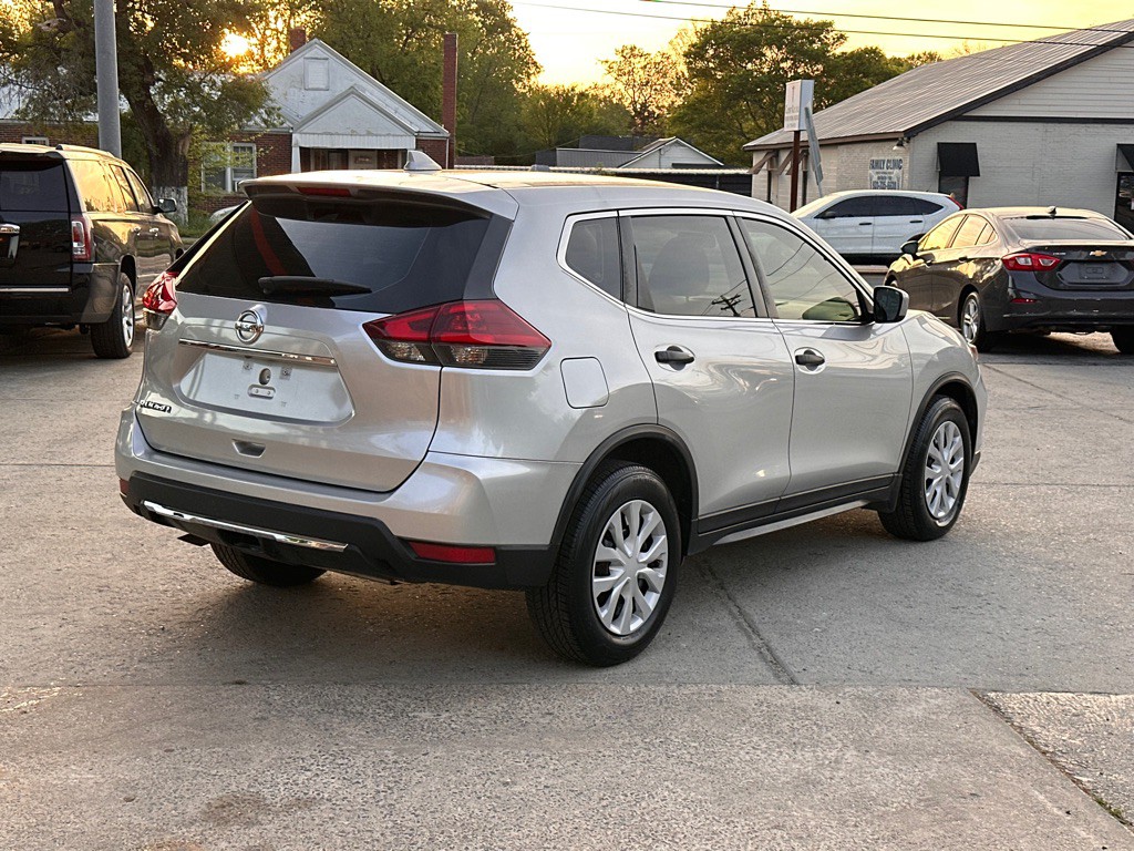 2018 Nissan Rogue Image 7