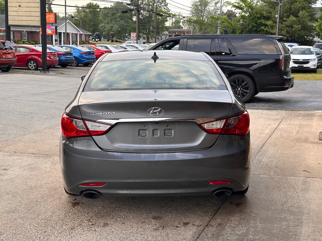 2013 Hyundai Sonata Image 6