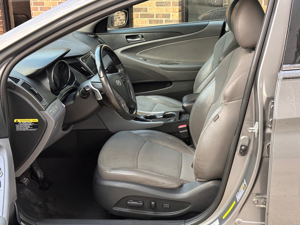 2013 Hyundai Sonata Image 7