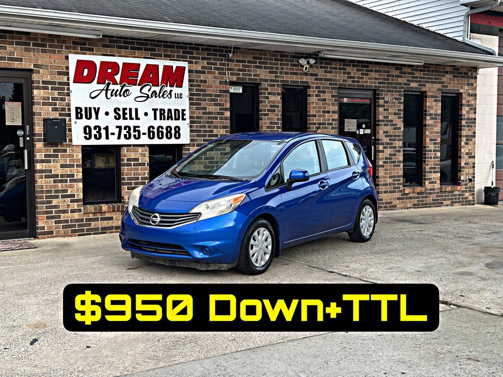 2014 Nissan Versa Image 1