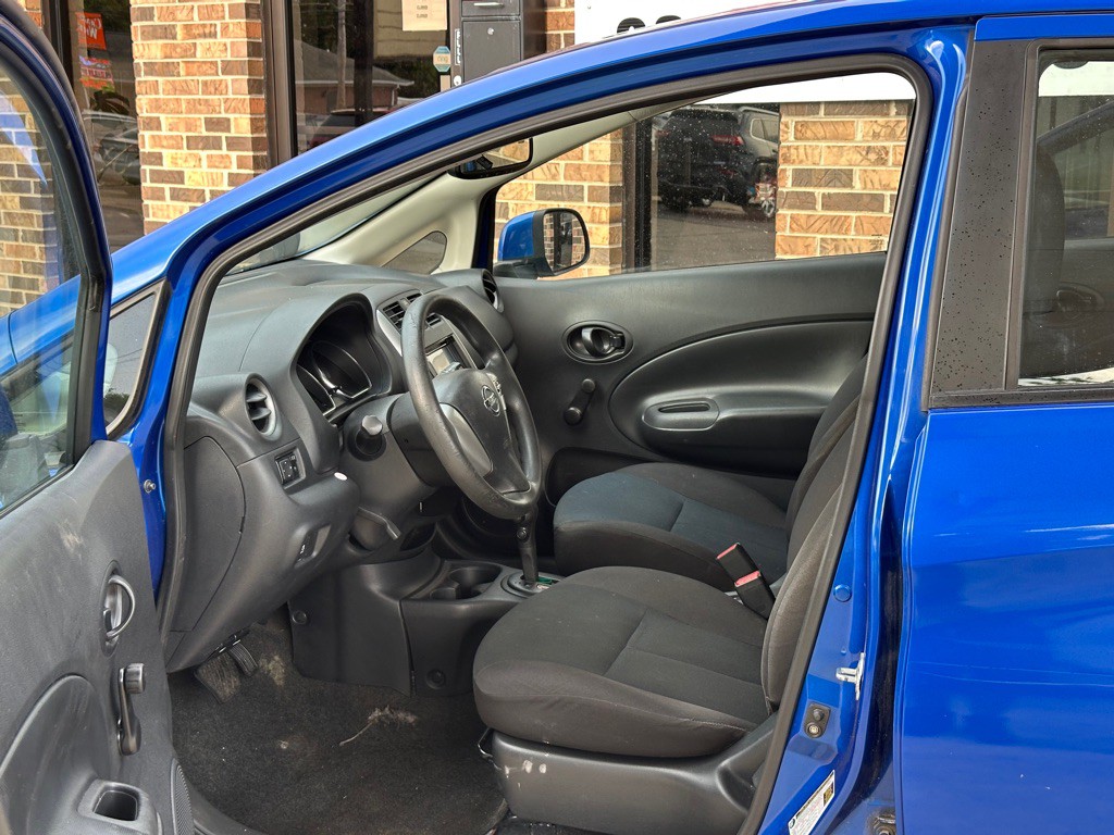 2014 Nissan Versa Image 7