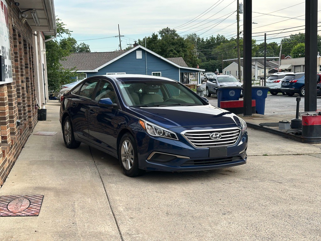 2016 Hyundai Sonata Image 4